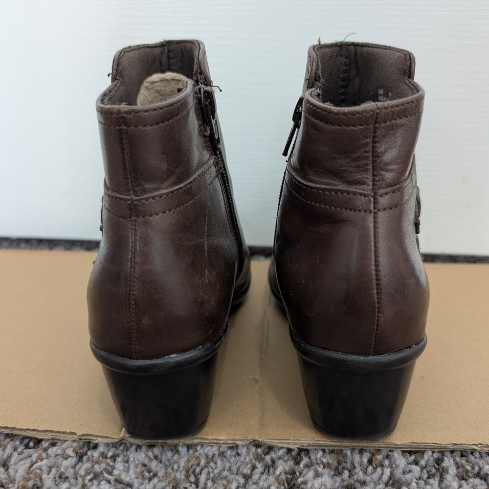 Clark’s Brown Leather Booties - Picture 6 of 12